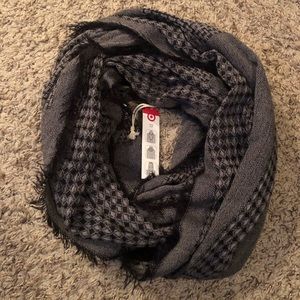 Target Infinity Scarf